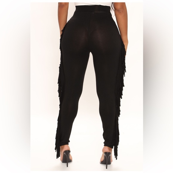 Fringe Leggings - Picture 3 of 4